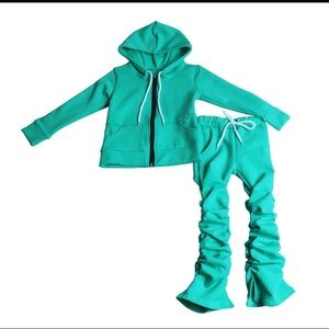 Little girls stacked jogger set